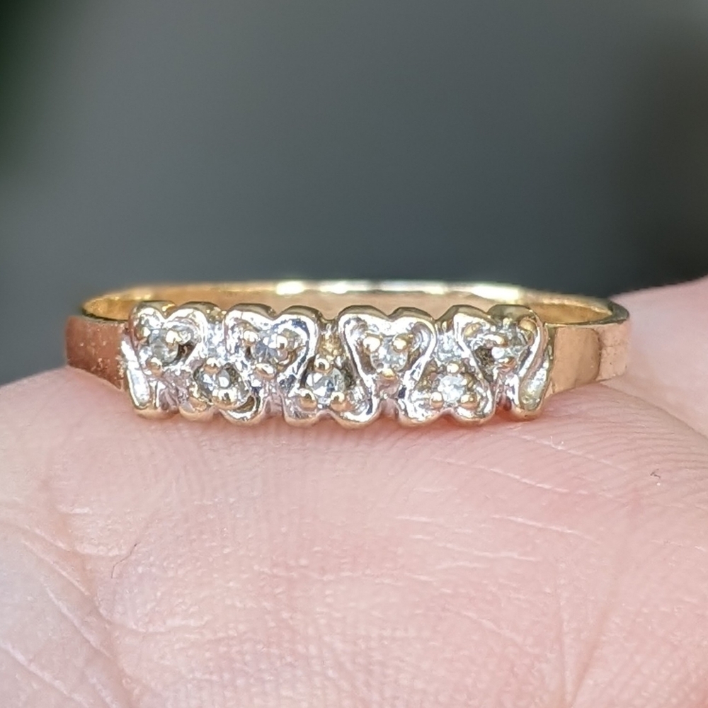 Antique 10K Gold Diamond Heart Eternity Ring